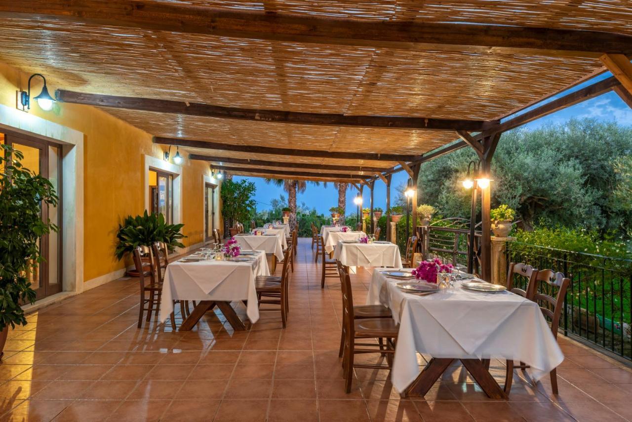 Agriturismo Borgo Degli Ulivi Canicattini Bagni Exterior photo