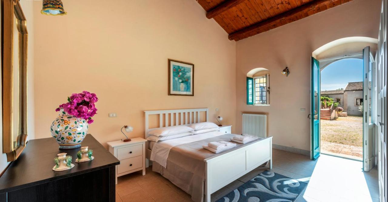 Agriturismo Borgo Degli Ulivi Canicattini Bagni Exterior photo