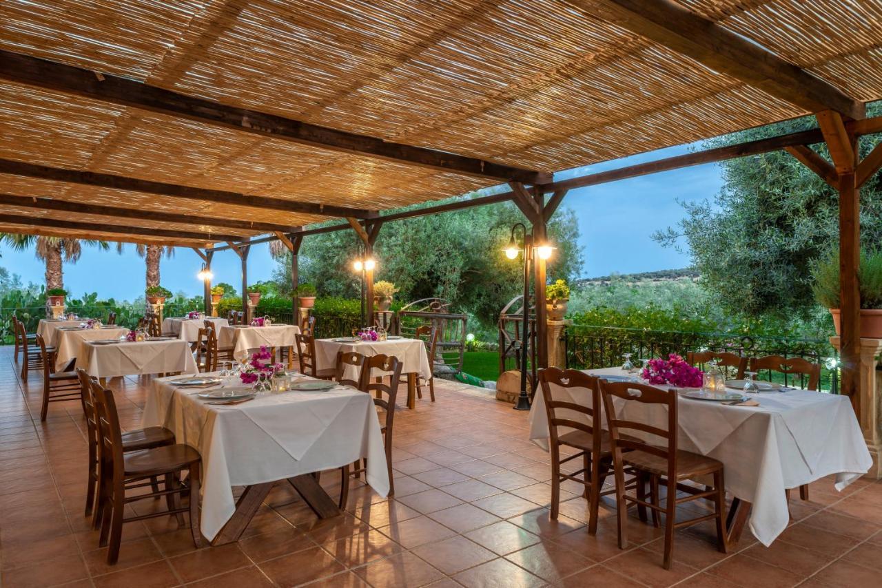 Agriturismo Borgo Degli Ulivi Canicattini Bagni Exterior photo