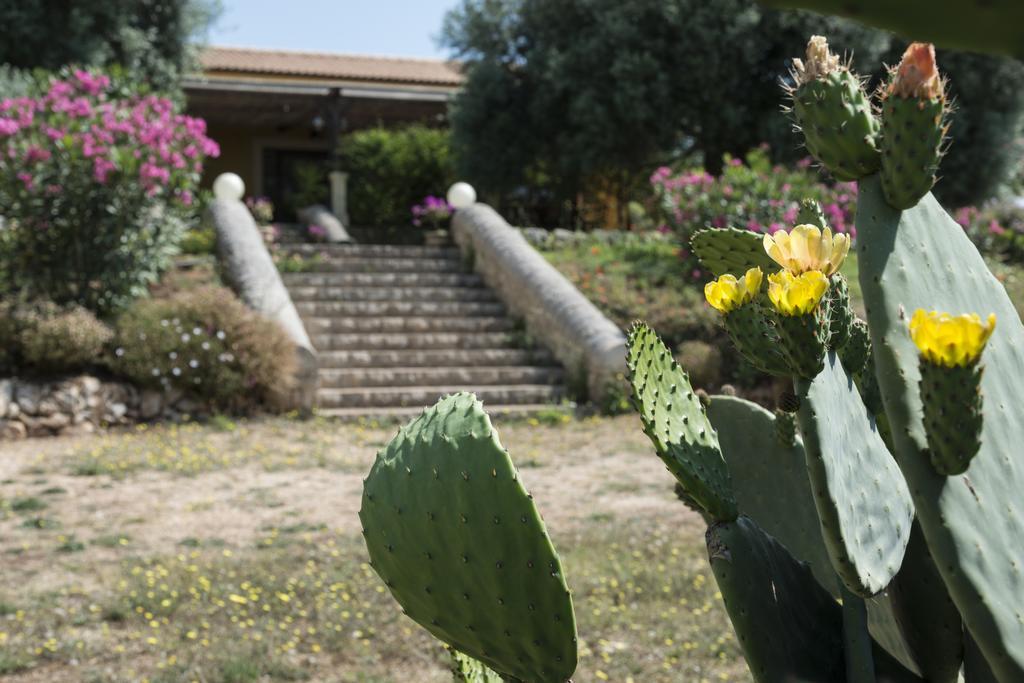 Agriturismo Borgo Degli Ulivi Canicattini Bagni Exterior photo